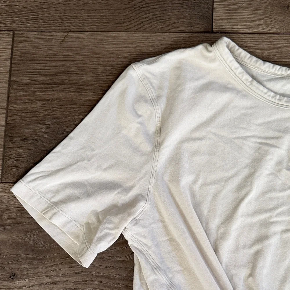LULULEMON Crescent Tee Bone/Off White Color